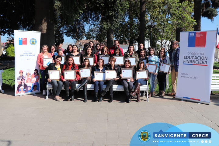 29 MUJERES DE LA COMUNA SE CERTIFICAN EN EDUCACIÓN FINANCIERA