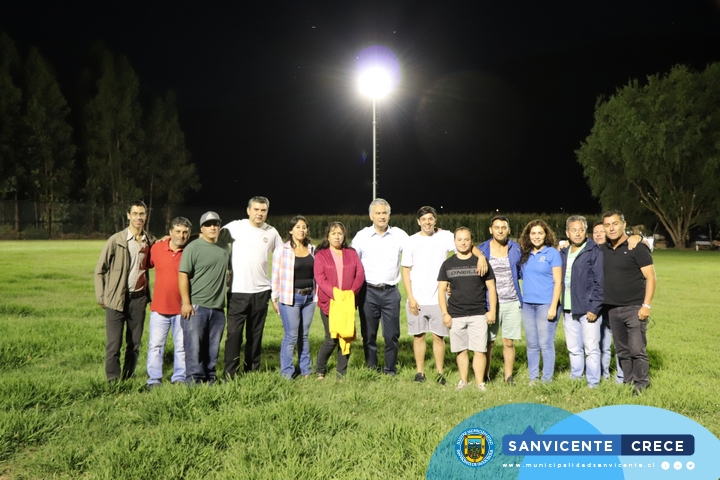 EL CAMPO DEPORTIVO DE TUNCA EL MOLINO YA CUENTA CON SU ANHELADA ILUMINACIÓN